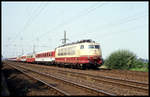 Einen bunten IC hat 103109 am Haken, als sie hier am 27.7.1994 um 11.12 Uhr bei Neubeckum in Richtung Minden unterwegs ist.