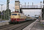 Im Auftrag von Nostalgiezugreisen war am 1.8.2026 der TEE DZ 336 nach Sylt im Einsatz. Der Zug kam mit Lok 103113-7 um 06.59 Uhr durch den Bahnhof Hasbergen. 