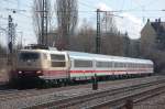 Der D 1280 aus Zell am See mit der Mnchner 103 245 in Mnchen-Heimeranplatz am 15.03.08