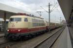 103 184-8 steht mit ihrem TEE in Mannheim Hbf. 14.10.2008