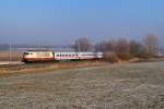 103 245 mit IC 73944 bei Mammendorf (11.01.2009)