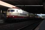 103 184-8 mit dem TEE Rheingold von Zermatt nach Hamm bie der Abfahrt in Dsseldorf Hbf am 21.06.09