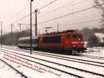 Glckwnsche fr 2010 fr alle Eisenbahnfreunde von Bahnbilder und viele schne Eisenbahnbilder! Ich danke alle Fotografe fr die schne Bilder und die tolle Bildkommentare! Und jetzt das Bild: die einzige 103 in verkehrsrot (103 233-3) auf Bahnhof Bad Bentheim am 28-12-2000. Bild, scan und Karte: Date Jan de Vries.