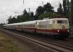 103 235-8 zieht den IC 1817 am 20.6.10 durch Dsseldorf-Angermund