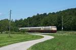 103 184 und 218 105 mit zwei TEE Abteilwagen als planmge RB auf der Strecke Traunstein – Ruhpolding, hier bei Traundorf.