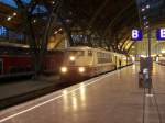 103 222-6 im Hbf Leipzig mit einem Messwagen und Wittenbergersteuerwagen 08.11.2010