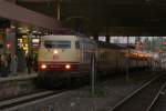 103 184-8 mit dem IC 1817 nach Kln beim Aufenthalt in Dsseldorf Hbf am 10.10.10