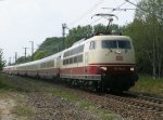 Ab Lietzow ging es fr 103 184,am 11.Mai 2011,mit dem TEE-Rheingold von Koblenz,eingleisig und mit 80 km/h Streckenhchstgeschwindigkeit dem Ziel Binz entgegen.