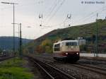 103 245 als Tzfz 48121 mit etwa 40 Minuten frher nach Mnchen Hbf durch Esslingen(Neckar) am 01.11.2011