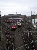 Am 03.03.13 stehen in Frankfurt am Main Bw 1 zwei 103er, ein 642er, eine 181er, drei 143er und vier 111er.