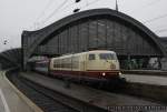 103 235-8 am IC 119 (Münster-Insbruck) am 05.10.2013 in Köln Hbf.