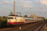 103 235 zog am 25.4.13 den IC 2906 (Ersatzzug IC 118) durch Dsseldorf-Eller Sd.