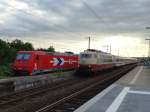 DB Fernverkehr 103 113-7 trifft am 20.08.15 in Frankfurt am Main Höchst Bhf HGK 185 630-1
