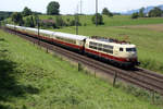 SBB/DB: AKE Rheingold Domodossola-Basel mit BR 103 184-8 zwischen Wangen an der Aare und Niederbipp am 22.