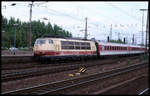 103133 fährt mit dem Intercity Münster nach Stuttgart am 25.4.1999 um 15.30 Uhr in Essen HBF ein.