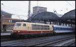 In Altlack wartet 103245 am 25.3.2001 um 11.18 Uhr vor dem Interregio nach Glauchau auf die Abfahrt im HBF Aachen.