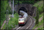 DB 103184 verläßt hier am 14.5.2006 um 9.44 Uhr den Lengericher Tunnel. Die Lok ist mit dem TEE 79827 nach Binz unterwegs.