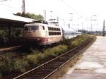 103 133-5 mit IR 2553 Aachen-Erfurt auf Duisburg Hauptbahnhof am 14-08-1999.