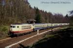 103138 passiert hier gerade am 24.4.1988 um 14.18 Uhr mit IC 630 in Richtung Osnabrück den zwischen Ostercappeln und Vehrte im Wiehengebirge gelegenen Block  Tannenberg.