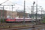 110 169-0 mit Sonderzug in D�sseldorf Hbf, Mai 2017.