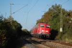 110 425-6 schiebt am 14.09.07 eine Abend-Regionalahn von Aalen nach Donauwrth, hier in Aalen-Wasseralfingen aufgenommen.