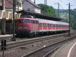 KBS 750, R1, 110 484-3 mit RB 19208 aus Geislingen(Steige) nach Stuttgart mit Zwischenhalt in Plochingen (28.04.2004)
