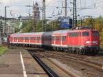 110 415 mit einer RB von Wuppertal am 14.10.09 in Kln Deutz.