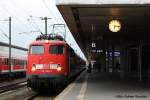 110 396 mit einem RE aus Nienburg am 12.10.2010 in Hannover HBF.