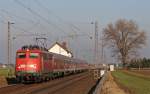 110 426-4 mit einem Lr Richtung Aachen Rothe-Erde kurz vor Herrath, 29.1.11