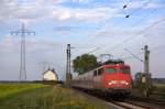 Dann kam 110 429-8 leider mit einer Wolke durch Herrath, 26.09.2011.