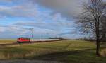 110 406-6 fuhr am 07.02.2013 mit dem IC 133 von Koblenz nach Norddeich, hier bei Petkum.