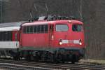 110 483-5 mit dem IC 281 (Stuttgart Hbf-Zrich HB) bei Hattingen 22.4.13 