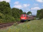 110 400-9 mit einer RegionalBahn von Aalen nach Donauwrth, hier hinter dem Haltepunkt Hofen(b Aalen) fotografiert.