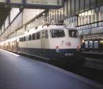  Bgelfalte  mit RE nach Heidelberg am 09.02.2000 im Stuttgarter Hbf.