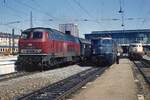 Mnchen Hbf, 19.8.1978 :  Bundesbahnzeit  mit 210 007, 110 391 im Originalzustand mit Pufferverkleidung und Schrze sowie 103 143.