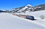 110 428 mit dem Alpenexpress am 12.02.2022 bei Kirchberg in Tirol.