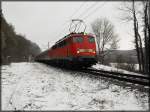 110-396 mit einer RB unterwegs nach Ingolstadt.Das Wetter war mal wieder unter aller Kanone.Aber dafr hat die Lok entschdigt.:-)  Fotografiert an der Donautalbahn (KBS 993) bei Regensburg/Prfening.