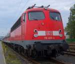 Die 110 493-4 ruht sich am Sonntagmorgen den 12.09.2010 in Aachen Rothe Erde aus und wartet darauf am Montagmorgen entweder nach Dsseldorf oder nach Kln Messe/Deutz zu fahren.