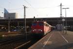 101 404-1 steht mit ihrer RB 35 nach Wesel am Anfangsbahnhof Dsseldorf Hbf am 23.03.2011