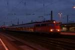 110 415-7 mit einer RB 35 nach Emmerich in Oberhausen Hbf am 04.01.2012