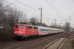 110 406-6 mit dem IC 2335 (Kln Hbf - Norddeich) in Dsseldorf-Oberbilk am 08.02.13