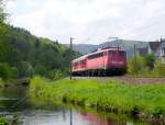 Der Enztler Radexpress mit der 110 446 in der Nhe von Neuenbrg.