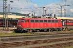 Am 24.05.2013 stand 110 469-4 an einem Prellbock in Basel Bad Bf. Sie kam einen Tag zuvor mit dem Pbz 2459 nach Basel. Am Abend des 24.05. wird sie dann mit dem Pbz 2458 wieder nach Karlsruhe abfahren.