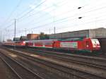 Baureihe 146 202-7 und eine unbekannte BR 110 am Samstag, den 16.09.06 auf dem Abstellgleis des Bahnhofs Aalen.