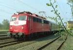 110 321 mit Umleiter-E 3317 (Bremen–Hamburg) am 23.04.1995 in Buchholz (Nordheide)