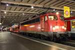 Die 110 441-3 mit einem AZ vom Ostbahnhof nach Berlin / Hamburg in Mnchen HBF am 12.08.2013