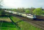 110 384 mit RE 3229 (Hamburg–Uelzen) am 06.04.1998 in Stelle