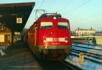 110 381 mit SE 34515 (Uelzen–Kreiensen) am 25.01.2000 in Uelzen