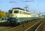 110 332 mit RE 24420 (Hamburg–Bremen) am 18.10.2000 in Tostedt