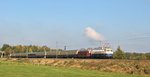 Centralbahn 110 283 mit der als Wagenlok eingereihten 10019 und Centralbahn-Sonderzug in Richtung Osnabrück durch Hüde am 23.10.16.